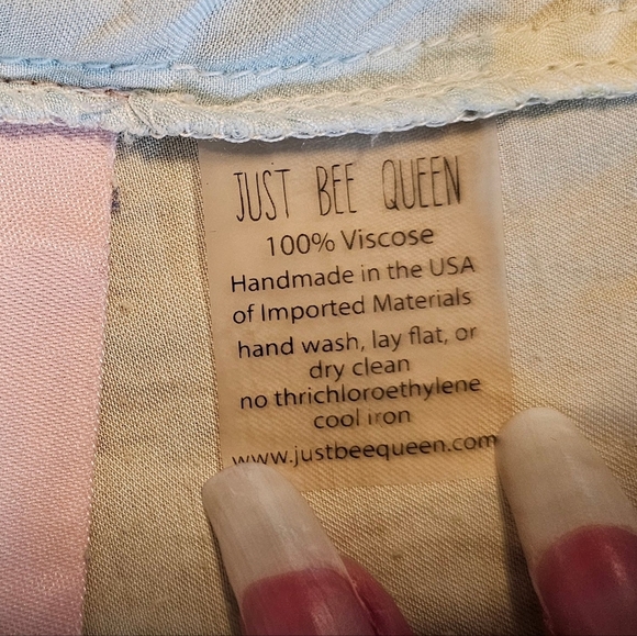 Just BEE Queen Women's Multicolor Abstract Short-Sleeve Crop Chiara Top, Size M - Picture 11 of 12